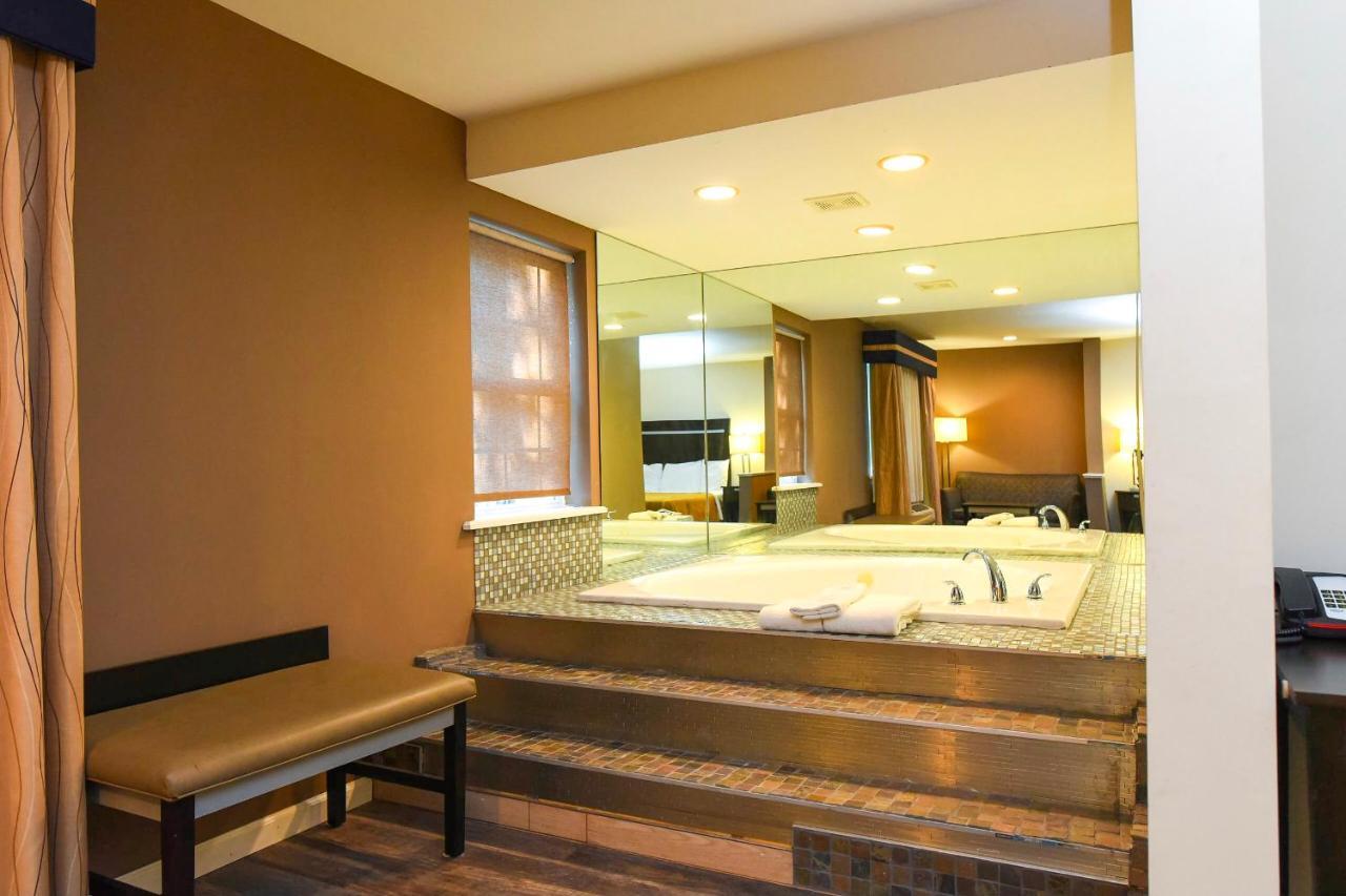Capital Inn And Suites Rensselaer Zewnętrze zdjęcie